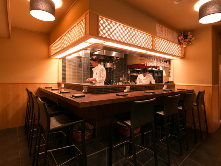 姉妹店の「YAKITORI葵」