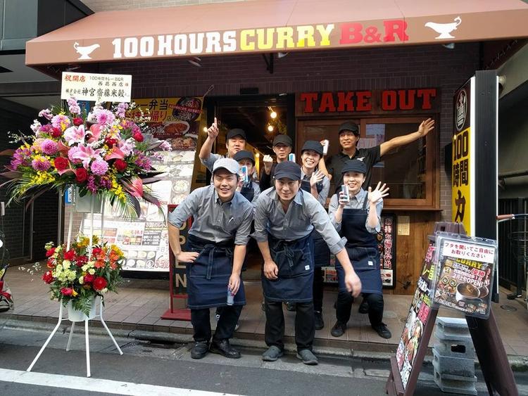 スタッフ皆で頑張りましょう!