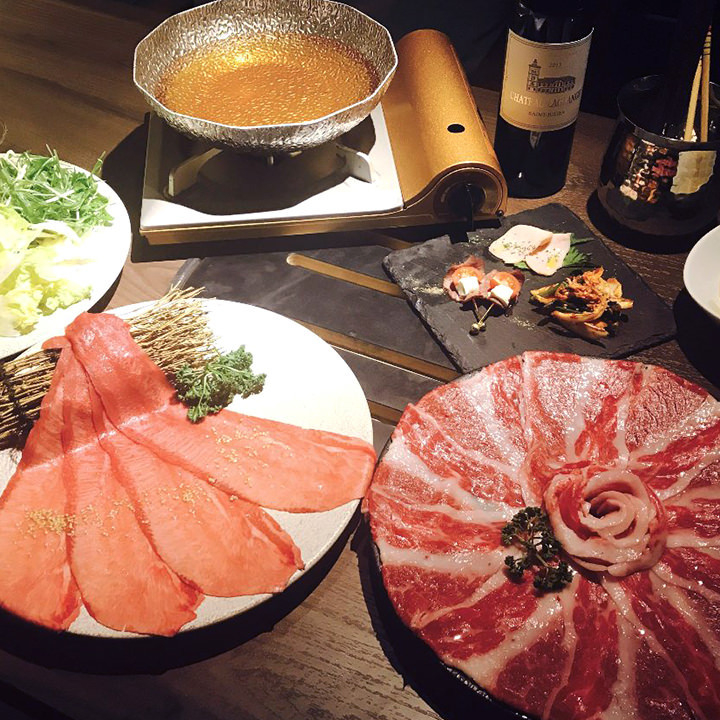 冬は焼肉屋でしゃぶしゃぶ