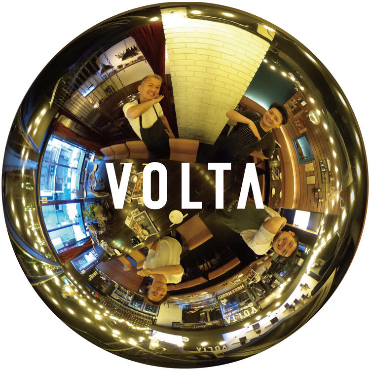 炭火焼とワインの酒場 VOLTA 北新地店