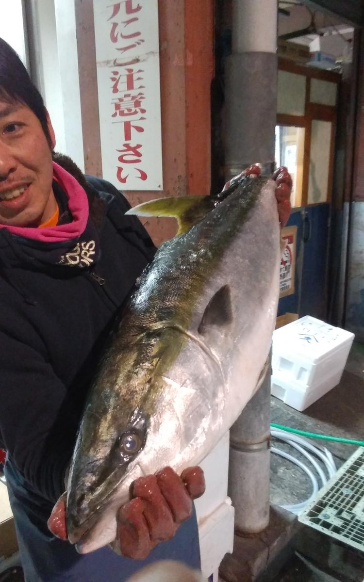 その日仕入れの新鮮な鮮魚