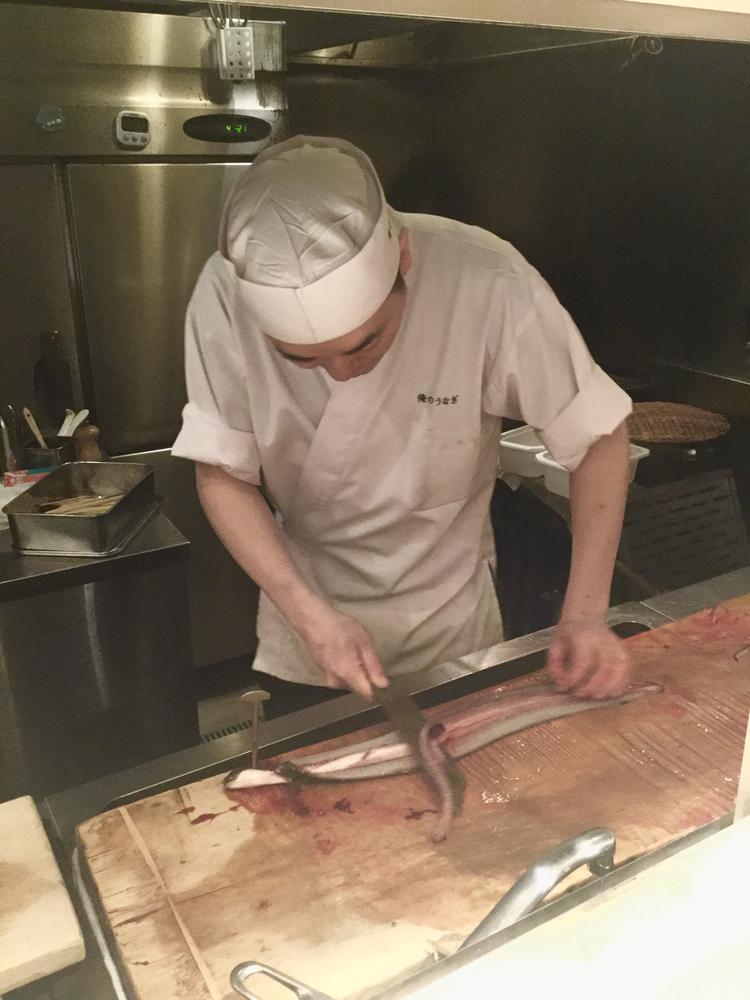 うなぎ料理の技術も学べます。