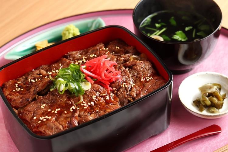 ビフテキ重・肉飯 ロマン亭 あべの店