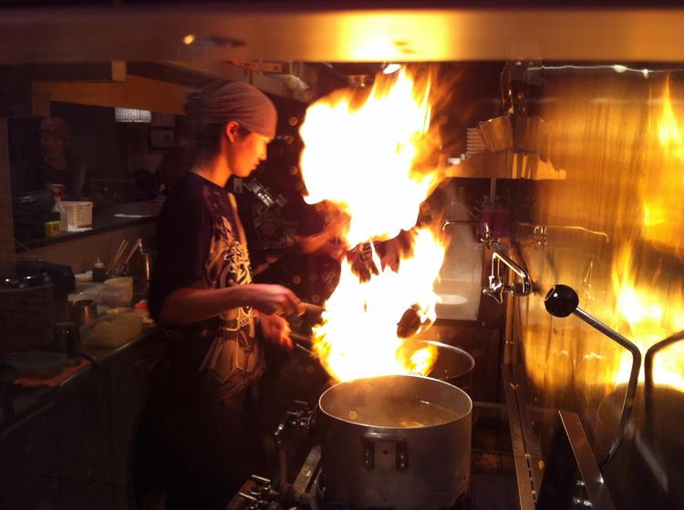 京都拉麺 信長 京都河原町店