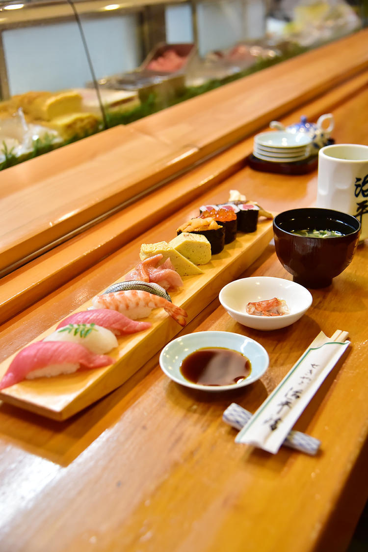 ランチ鮨