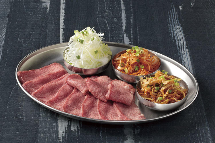 3つの味わいを楽しめるネギ上タン塩