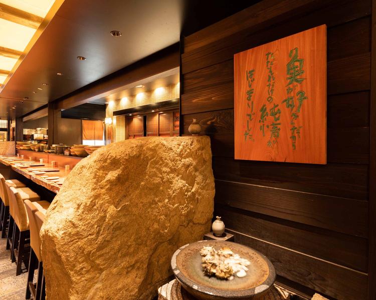 洗練された店内は落ち着きを与えます