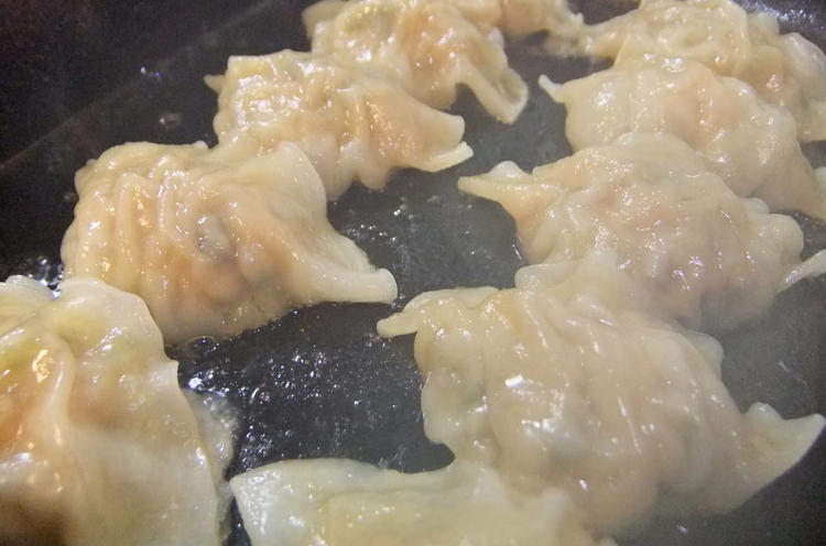 大衆酒場 ひらぁたや商店