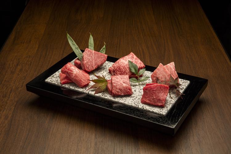 上質な肉にこだわります