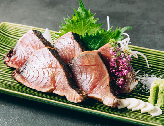 名物かつおの藁焼き