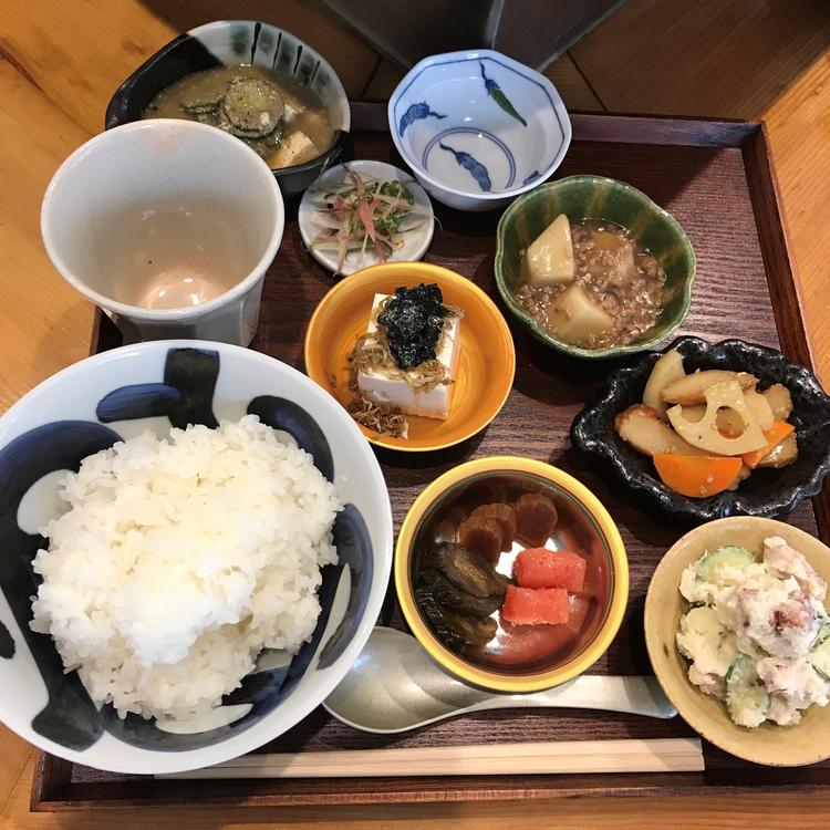 厳選した食材も使用!