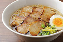 〆の黒豚チャーシュー麺