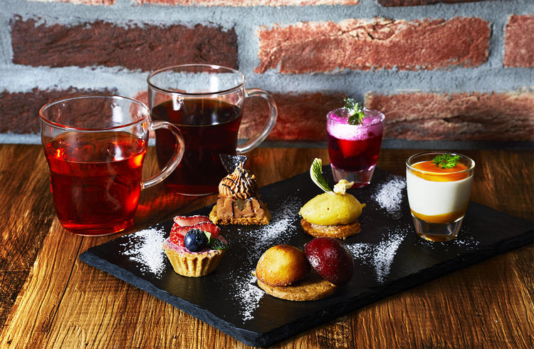 料理に合わせたドルチェも人気