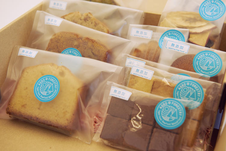 無添加のお菓子も人気です☆