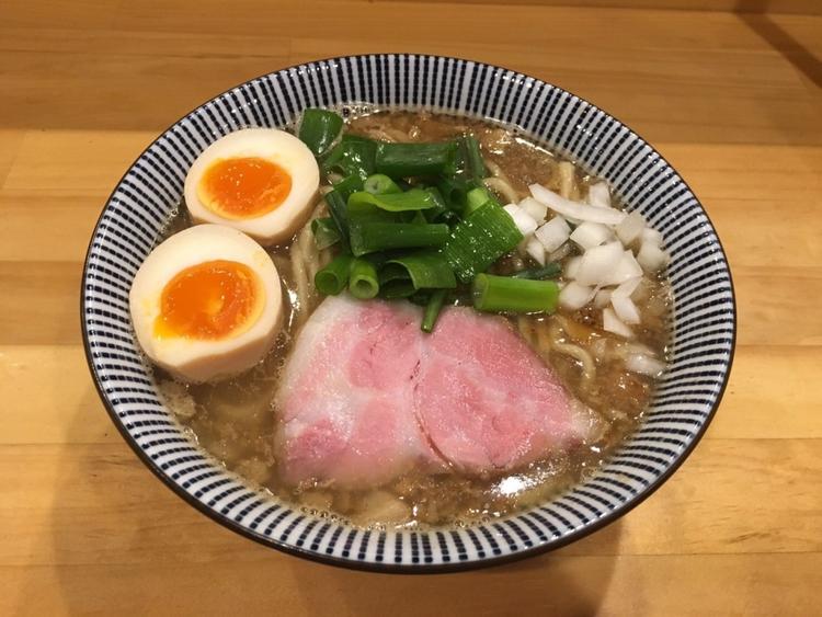 魚介100%の煮干らーめんは男性に人気◎