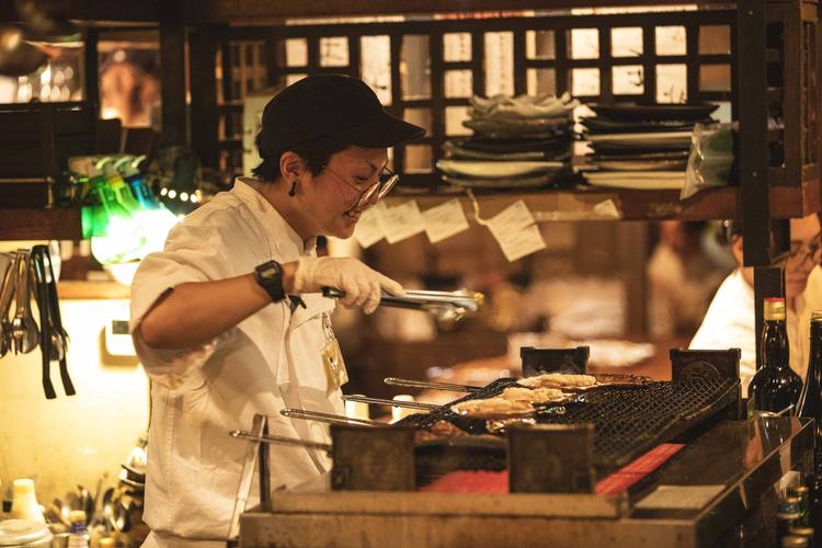 20代前半~40代のスタッフが活躍中!!