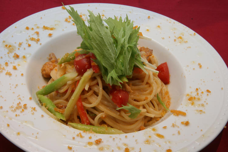 彩り豊かなパスタ