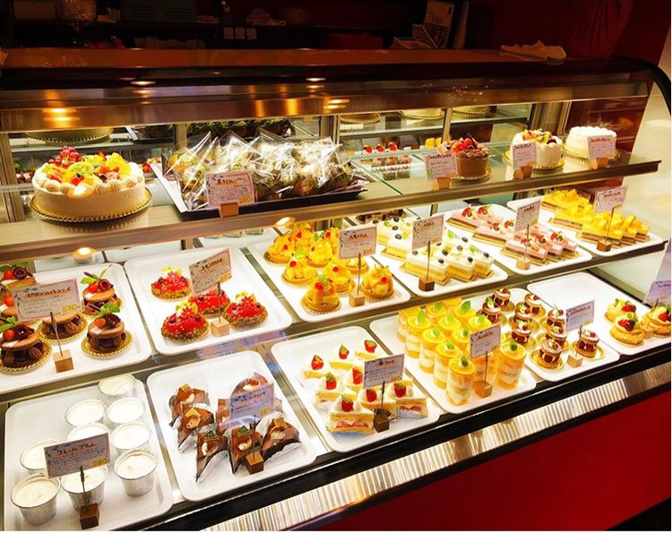 宝石箱のようなショーケース★