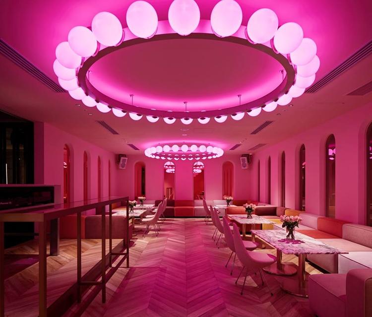 ROSE ROOM
