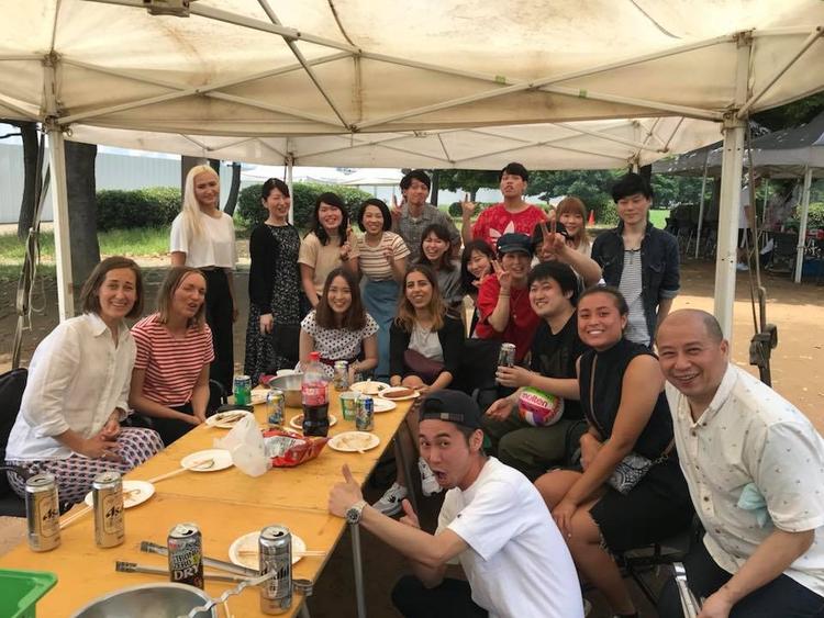 スタッフと留学生でBBQ