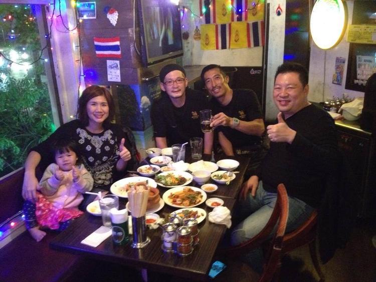 タイ料理で宴会してます~♪
