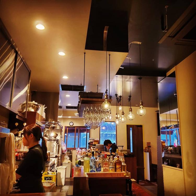 解放感のある店内。