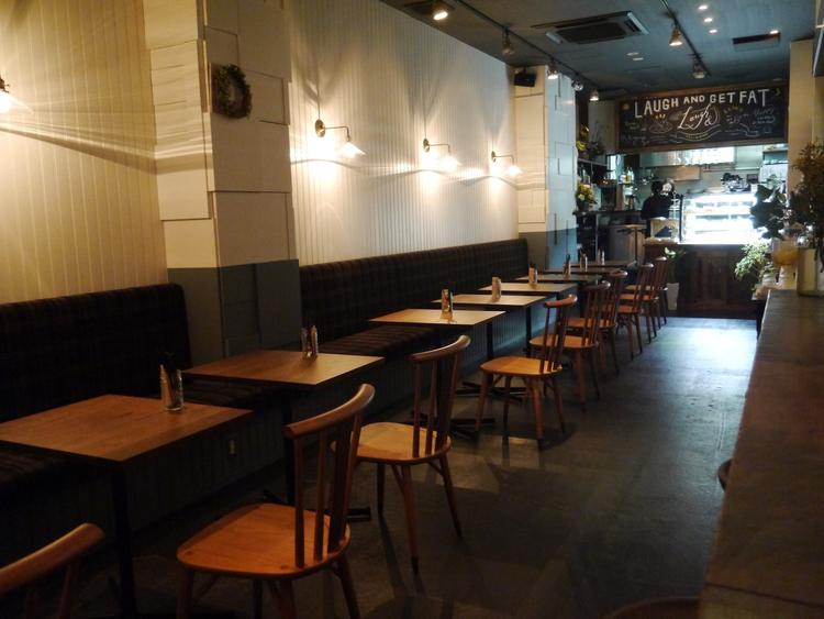 お昼の店内の雰囲気②