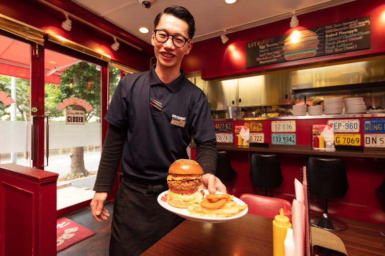 アルバイトからの店長も夢じゃない!