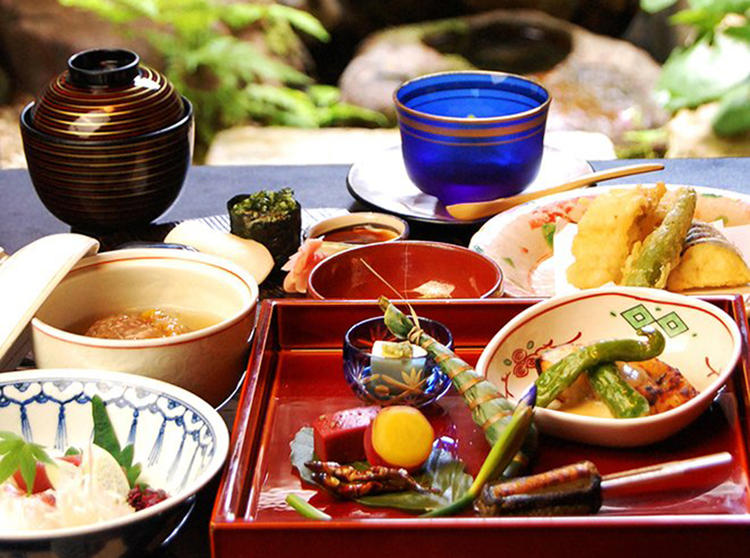 祇園 京料理 花咲