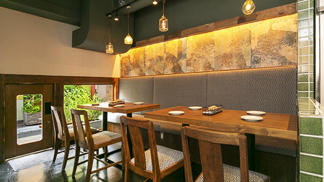 スタイリッシュでオシャレなお店に