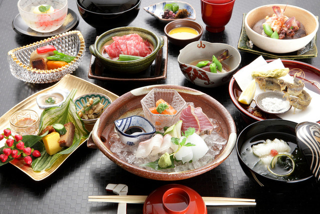 日本料理 湯木