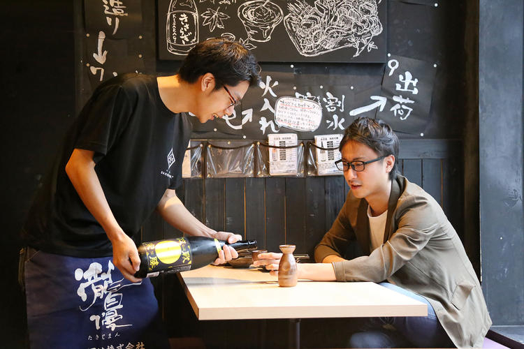 日本酒原価酒蔵 神田店