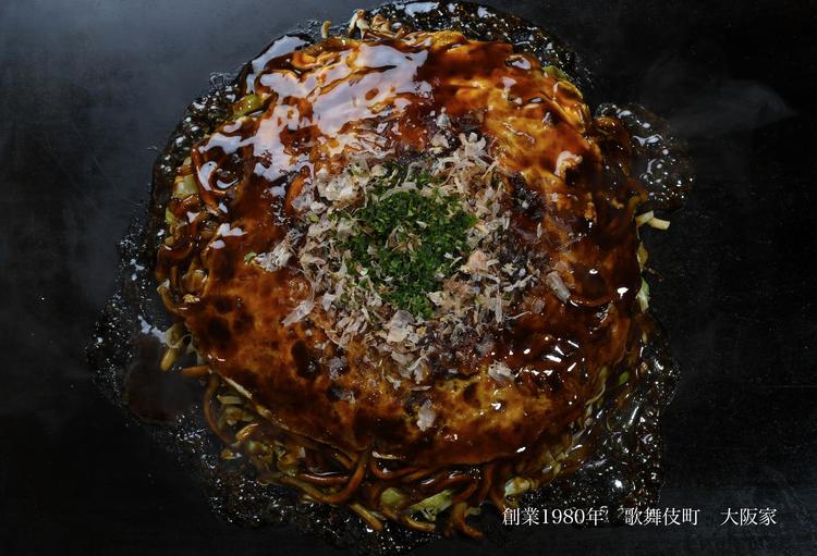 一番売れる「モダン焼き」。伝統のメニュー