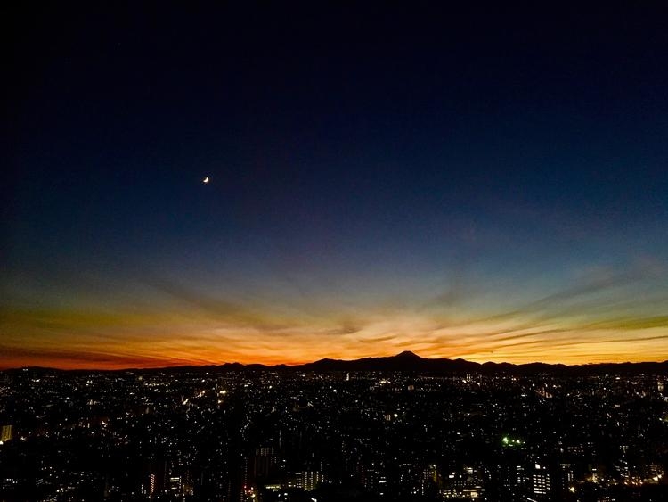 夕焼けの富士山