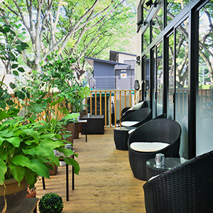 vegetable cafe & seafood bar saien