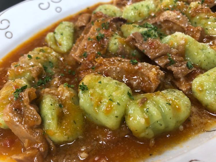 イタパセのニョッキ ランプレドットソー