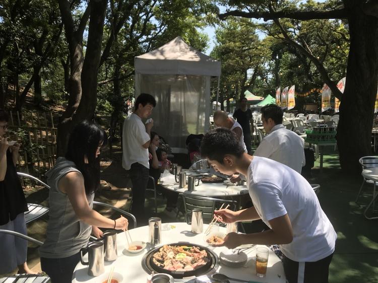 年に数回スタッフの交流会もあります
