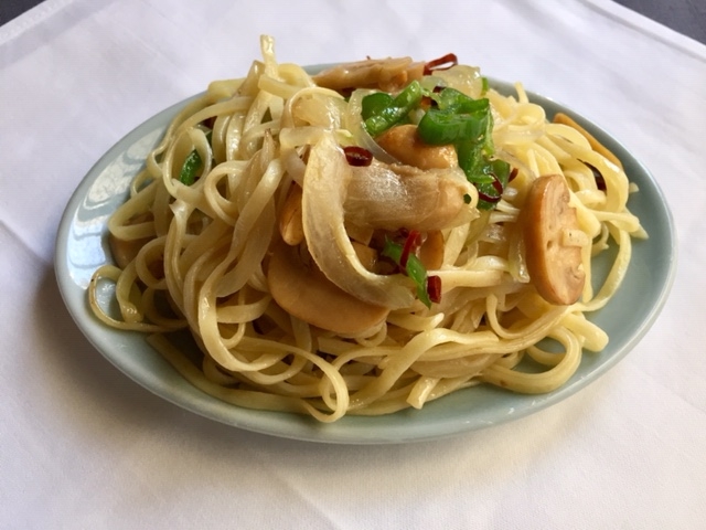 締めのパスタも食べ応え抜群☆