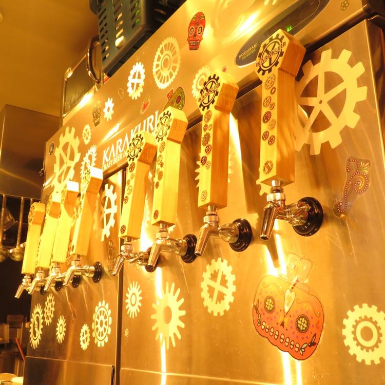 8本のTAPから注がれる厳選されたビール