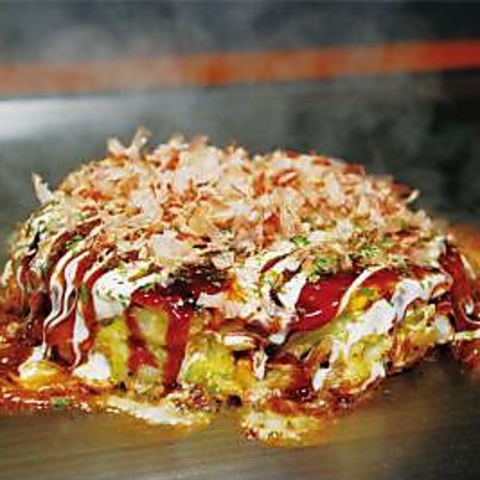 自慢のふわふわとろとろお好み焼き