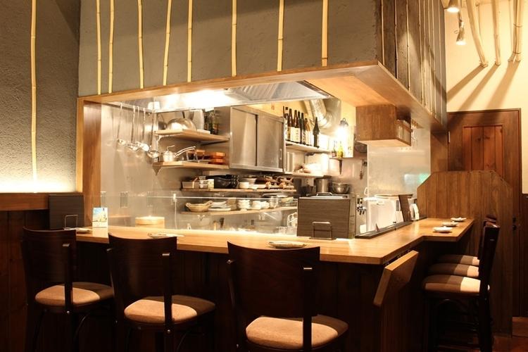 オシャレな店内 客層も落ち着いた方々が多