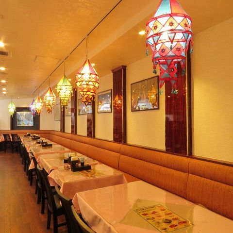 店内は広くゆったりとしています♪