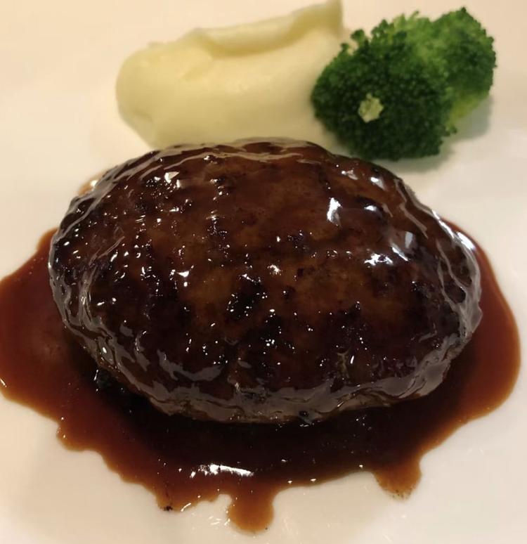鹿肉のハンバーグ