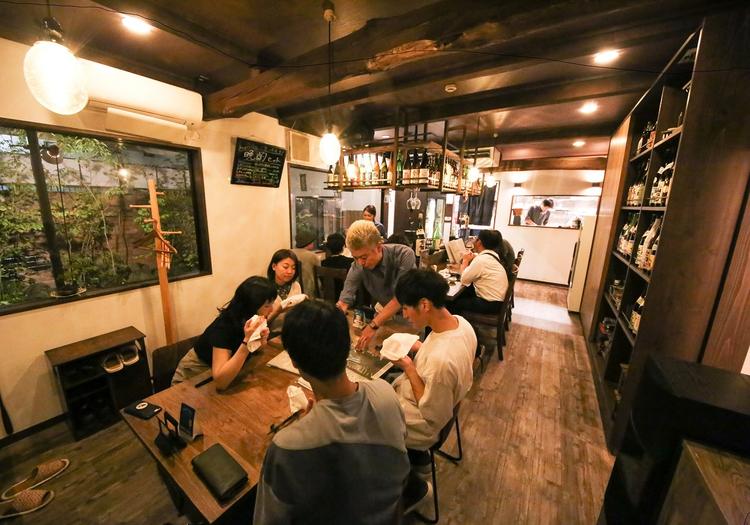 自然な風合いが心地よい空間をご用意◎