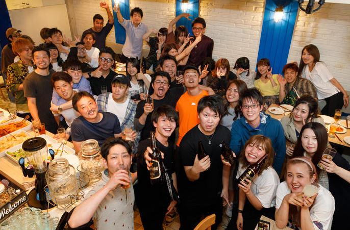 2ヶ月に一度の社長会は毎回大盛況!