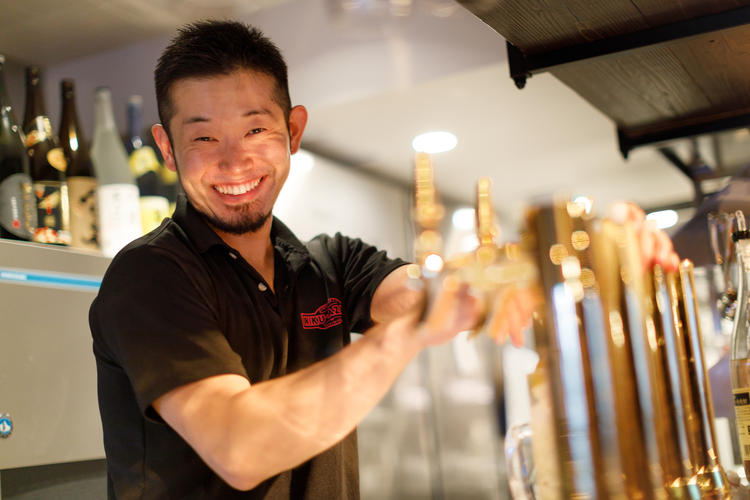 店長の近藤です!一緒に楽しい時間を!