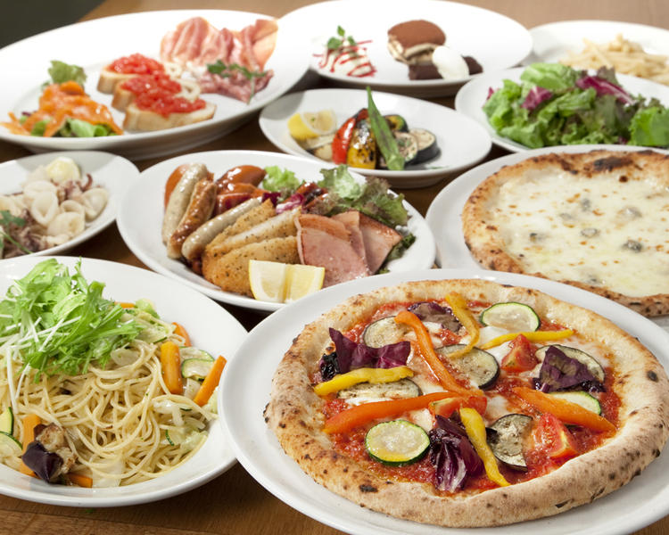 ピッツァ以外にも様々な料理を学べます!