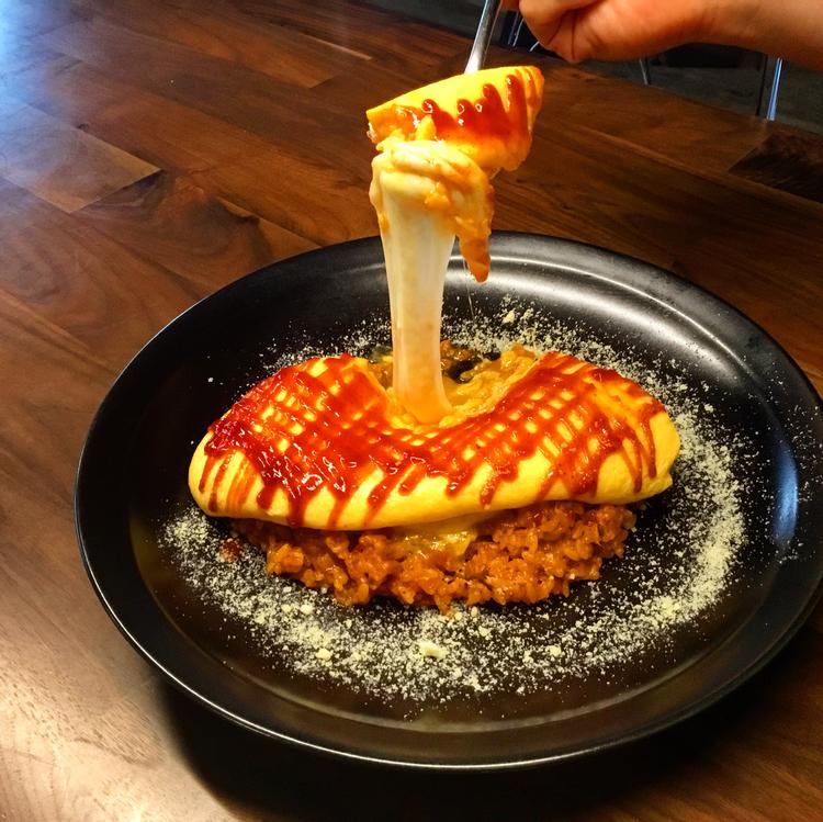 オムライスキッチンAWAAWA