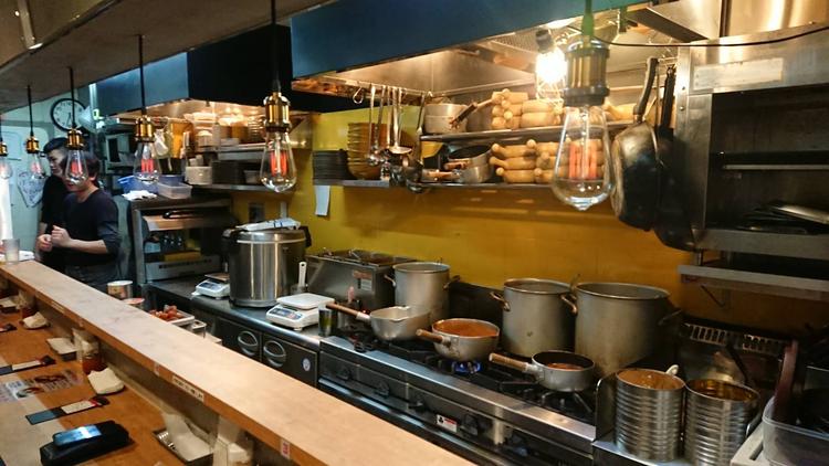 なぜか老舗感のあるkitchen