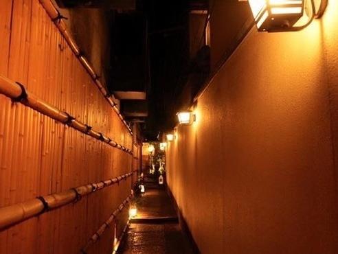 風情溢れる隠れ家的なお店です